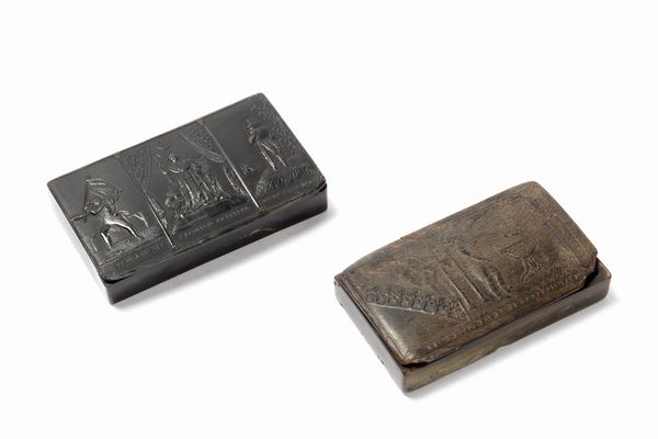 Due scatoline in corno con raffigurazioni napoleoniche, secolo XIX  - Asta Incanti d'Arte - Associazione Nazionale - Case d'Asta italiane