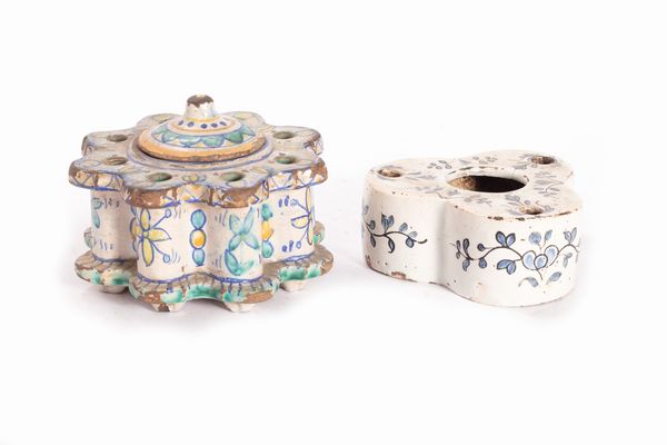 Lotto composto da due antichi calamai in ceramica  - Asta Incanti d'Arte - Associazione Nazionale - Case d'Asta italiane