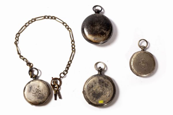 Lotto composto da quattro orologi da tasca  - Asta Incanti d'Arte - Associazione Nazionale - Case d'Asta italiane