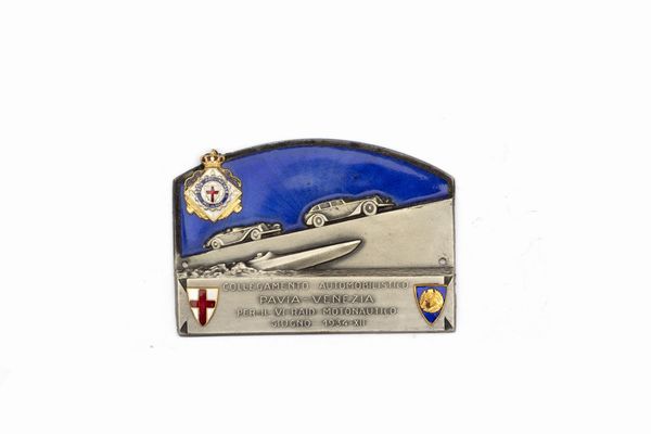 Placca in metallo e smalti del Collegamento Automobilistico Pavia - Venezia per il VI Raid motonautico, giugno 1934  - Asta Incanti d'Arte - Associazione Nazionale - Case d'Asta italiane