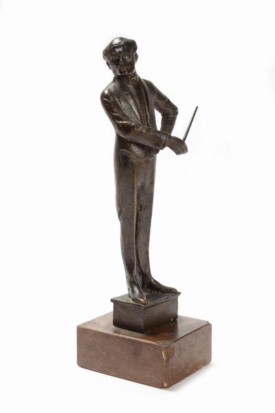 Scultura in bronzo raffigurante ritratto di Arturo Toscanini, secolo XX  - Asta Incanti d'Arte - Associazione Nazionale - Case d'Asta italiane