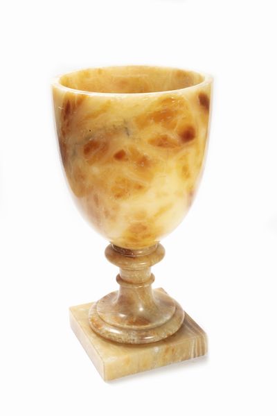 Vaso in alabastro adattato a lume, anni '20 del Novecento  - Asta Incanti d'Arte - Associazione Nazionale - Case d'Asta italiane