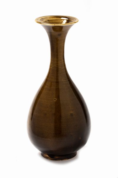 Antica bottiglia in ceramica, Cina  - Asta Incanti d'Arte - Associazione Nazionale - Case d'Asta italiane
