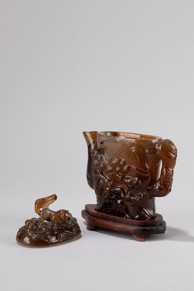 Teiera in agata, Cina secolo XX  - Asta Incanti d'Arte - Associazione Nazionale - Case d'Asta italiane