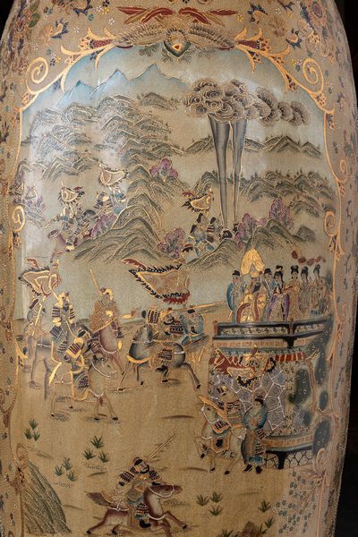 Grande e importante vaso Satsuma con decorazioni floreali e scene di vita di corte, Giappone inizio secolo XX  - Asta Incanti d'Arte - Associazione Nazionale - Case d'Asta italiane