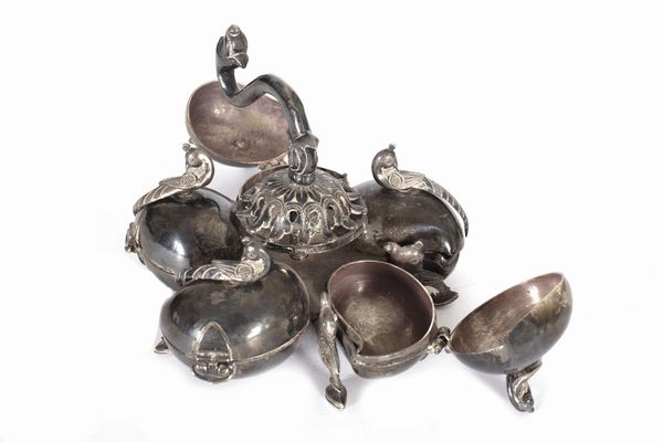 Antico portacolori in argento, India  - Asta Incanti d'Arte - Associazione Nazionale - Case d'Asta italiane