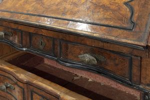 Importante trumeau in radica, Lombardia secolo XVIII  - Asta Incanti d'Arte - Associazione Nazionale - Case d'Asta italiane