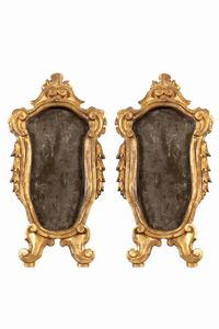 Coppia di specchierine in legno intagliato e dorato  - Asta Incanti d'Arte - Associazione Nazionale - Case d'Asta italiane