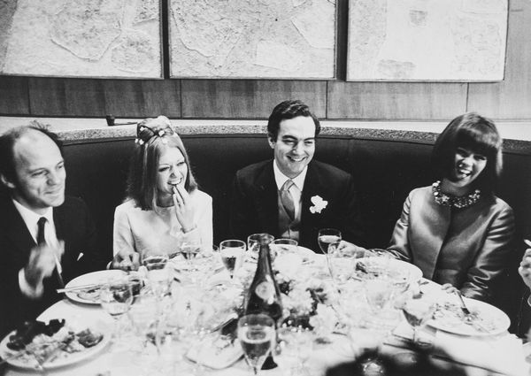 Pierluigi Praturlon : Wedding of Blanche Cardinale and Mario Forges  - Asta Fotografia - Associazione Nazionale - Case d'Asta italiane