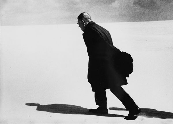 Anonimo : Jean-Paul Sartre  - Asta Fotografia - Associazione Nazionale - Case d'Asta italiane