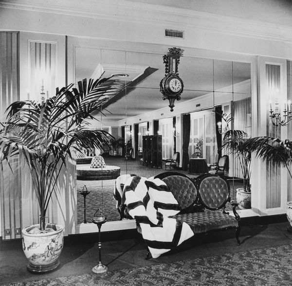 Paolo Di Paolo : Pellicceria Fendi  - Asta Fotografia - Associazione Nazionale - Case d'Asta italiane