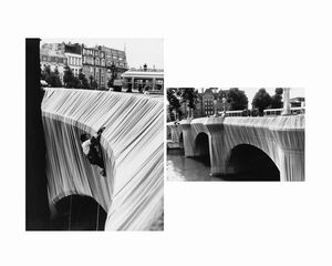 Anonimo - Christo wraps the Pont-Neuf