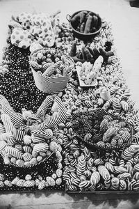 Anonimo - Yayoi Kusama