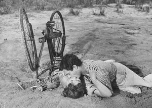 Osvaldo Civirani - Marcello Mastroianni e Anna Maria Ferrero in Cronache di Poveri Amanti