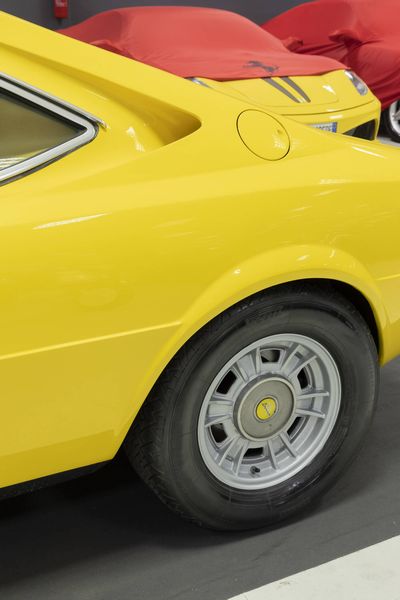 Ferrari : Dino 208 GT4 - 1977  - Asta Automobili - Associazione Nazionale - Case d'Asta italiane