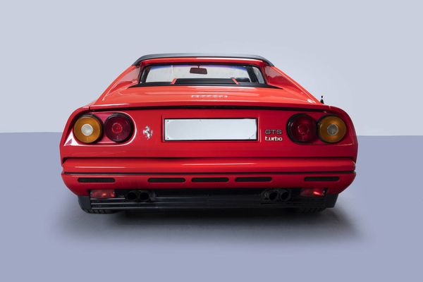 Ferrari : GTS Turbo Intercooler - 1987  - Asta Automobili - Associazione Nazionale - Case d'Asta italiane