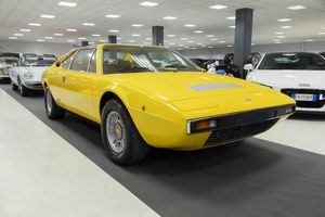 Ferrari - Dino 208 GT4 - 1977