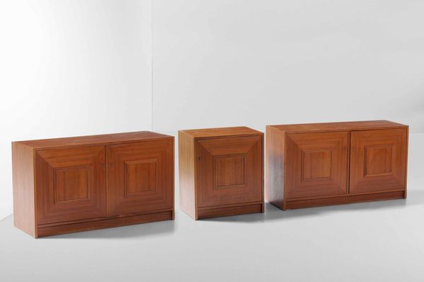 Set di tre mobili contenitori  - Asta Design Lab - Associazione Nazionale - Case d'Asta italiane