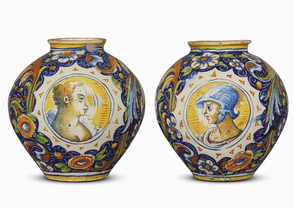 COPPIA DI VASI A BOCCIA, VENEZIA, MASTRO DOMENICO E COLLABORATORI, TERZO QUARTO SECOLO XVI  - Asta Arte a Venezia tra XVI e XIX secolo - Associazione Nazionale - Case d'Asta italiane