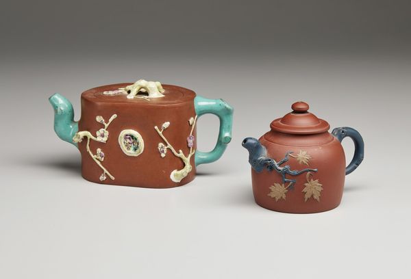 Arte Cinese : Gruppo di quattro teiere Yixing  Cina, prima met� XX secolo  - Asta Asta 373 | ARTE ORIENTALE E ISLAMICA - ARTE ORIENALE E WUNDERKAMMER Online - Associazione Nazionale - Case d'Asta italiane