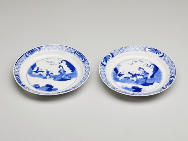 Arte Cinese : Lotto composto da otto manufatti in porcellana Cina, dinastia Qing, XVIII-XIX secolo  - Asta Asta 373 | ARTE ORIENTALE E ISLAMICA - ARTE ORIENALE E WUNDERKAMMER Online - Associazione Nazionale - Case d'Asta italiane