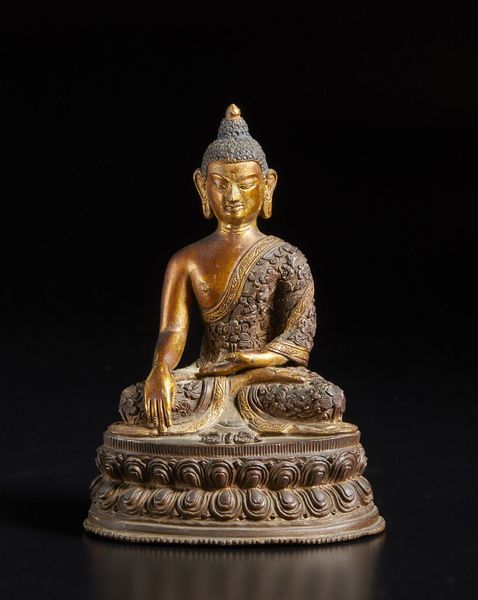 Arte Cinese : Teiera, incensiere e Buddha assiso Cina, XX secolo  - Asta Asta 373 | ARTE ORIENTALE E ISLAMICA - ARTE ORIENALE E WUNDERKAMMER Online - Associazione Nazionale - Case d'Asta italiane