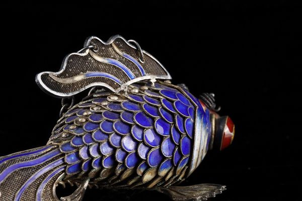 Arte Cinese : Pesce cloisonn� Cina, dinastia Qing, inizio XX secolo  - Asta Asta 373 | ARTE ORIENTALE E ISLAMICA - ARTE ORIENALE E WUNDERKAMMER Online - Associazione Nazionale - Case d'Asta italiane