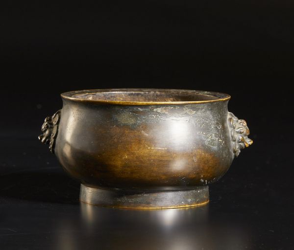 Arte Cinese : Lotto composto da due incensieri  Cina, dinastia Qing, XIX secolo  - Asta Asta 373 | ARTE ORIENTALE E ISLAMICA - ARTE ORIENALE E WUNDERKAMMER Online - Associazione Nazionale - Case d'Asta italiane