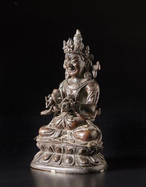 Arte Himalayana : Scultura in bronzo raffigurante Vajrasattva Nepal, XIX - inizio XX secolo  - Asta Asta 373 | ARTE ORIENTALE E ISLAMICA - ARTE ORIENALE E WUNDERKAMMER Online - Associazione Nazionale - Case d'Asta italiane