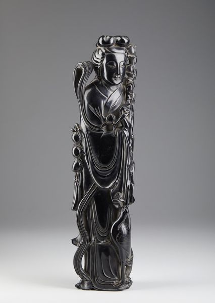 Arte Cinese : Figura femminile stante in resina Cina, XX secolo  - Asta Asta 373 | ARTE ORIENTALE E ISLAMICA - ARTE ORIENALE E WUNDERKAMMER Online - Associazione Nazionale - Case d'Asta italiane