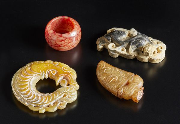 Arte Cinese : Quattro intagli in giada  Cina, dinastia Qing, secolo XIX  - Asta Asta 373 | ARTE ORIENTALE E ISLAMICA - ARTE ORIENALE E WUNDERKAMMER Online - Associazione Nazionale - Case d'Asta italiane