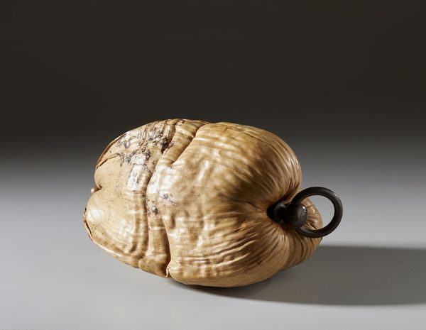 . : Drupa di cocco  - Asta Asta 373 | ARTE ORIENTALE E ISLAMICA - ARTE ORIENALE E WUNDERKAMMER Online - Associazione Nazionale - Case d'Asta italiane