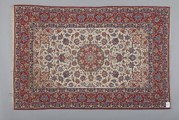 . : Tappeto Isfahan   Persia, prima met� XX secolo  - Asta Asta 373 | ARTE ORIENTALE E ISLAMICA - ARTE ORIENALE E WUNDERKAMMER Online - Associazione Nazionale - Case d'Asta italiane