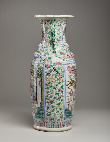 Arte Cinese : Vaso a balaustro famiglia rosa  Cina, inizi XX secolo  - Asta Asta 373 | ARTE ORIENTALE E ISLAMICA - ARTE ORIENALE E WUNDERKAMMER Online - Associazione Nazionale - Case d'Asta italiane