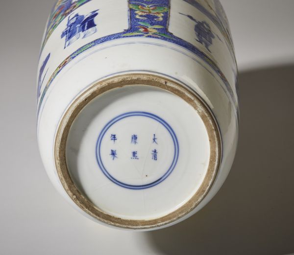 Arte Cinese : Gruppo di sei vasi in porcellana Cina, XIX - XX secolo  - Asta Asta 373 | ARTE ORIENTALE E ISLAMICA - ARTE ORIENALE E WUNDERKAMMER Online - Associazione Nazionale - Case d'Asta italiane