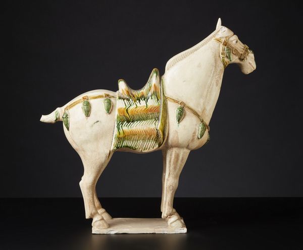 Arte Cinese : Cavallo in stile Tang  Cina, XIX secolo o antecedente  - Asta Asta 373 | ARTE ORIENTALE E ISLAMICA - ARTE ORIENALE E WUNDERKAMMER Online - Associazione Nazionale - Case d'Asta italiane