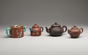 Arte Cinese - Gruppo di quattro teiere Yixing  Cina, prima met XX secolo