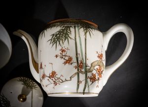 ARTE GIAPPONESE : Un servizio da t� in porcellana bianca Giappone, XIX secolo  - Asta Asta 373 | ARTE ORIENTALE E ISLAMICA - ARTE ORIENALE E WUNDERKAMMER Online - Associazione Nazionale - Case d'Asta italiane