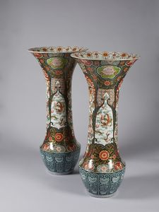 ARTE GIAPPONESE - Coppia di vasi satsuma con samurai  Giappone, XIX secolo