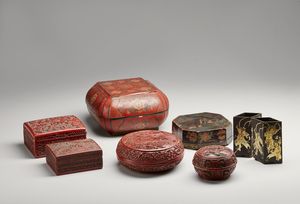 Arte Cinese - Gruppo di otto contenitori in lacca  Cina, dinastia Qing, XVIII- XIX secolo