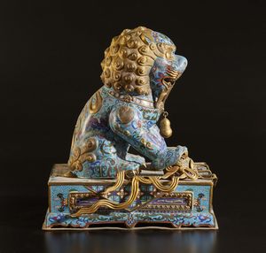 Arte Cinese : Grande leone cloisonn�  Cina, XX secolo  - Asta Asta 373 | ARTE ORIENTALE E ISLAMICA - ARTE ORIENALE E WUNDERKAMMER Online - Associazione Nazionale - Case d'Asta italiane