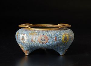 Arte Cinese : Incensiere cloisonn�  Cina, periodo Repubblica  - Asta Asta 373 | ARTE ORIENTALE E ISLAMICA - ARTE ORIENALE E WUNDERKAMMER Online - Associazione Nazionale - Case d'Asta italiane
