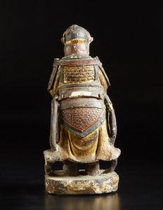 Arte Cinese : Scultura in legno dorato raffigurante Wei Tuo  Cina, dinastia Ming, XVI secolo  - Asta Asta 373 | ARTE ORIENTALE E ISLAMICA - ARTE ORIENALE E WUNDERKAMMER Online - Associazione Nazionale - Case d'Asta italiane