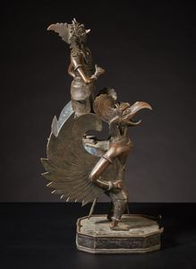 Arte Sud-Est Asiatico : Grande Garuda in bronzo Birmania, XIX secolo  - Asta Asta 373 | ARTE ORIENTALE E ISLAMICA - ARTE ORIENALE E WUNDERKAMMER Online - Associazione Nazionale - Case d'Asta italiane