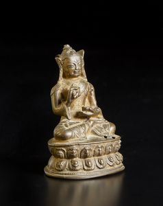 Arte Himalayana : Figura in bronzo raffigurante Padmasambhava  Tibet, XVI secolo  - Asta Asta 373 | ARTE ORIENTALE E ISLAMICA - ARTE ORIENALE E WUNDERKAMMER Online - Associazione Nazionale - Case d'Asta italiane