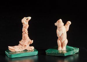 Arte Cinese : Gruppo di cinque piccoli intagli in corallo per l'esportazione  Cina, XX secolo  - Asta Asta 373 | ARTE ORIENTALE E ISLAMICA - ARTE ORIENALE E WUNDERKAMMER Online - Associazione Nazionale - Case d'Asta italiane