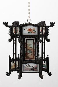 Arte Cinese : Grande lanterna in legno  Cina, dinastia Qing, XIX secolo  - Asta Asta 373 | ARTE ORIENTALE E ISLAMICA - ARTE ORIENALE E WUNDERKAMMER Online - Associazione Nazionale - Case d'Asta italiane