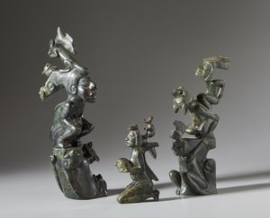 . - Tre intagli in giada