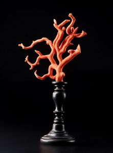 . : Ramo di corallo rosso Italia  - Asta Asta 373 | ARTE ORIENTALE E ISLAMICA - ARTE ORIENALE E WUNDERKAMMER Online - Associazione Nazionale - Case d'Asta italiane