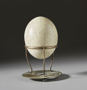 . : Uovo di struzzo pirografato.  - Asta Asta 373 | ARTE ORIENTALE E ISLAMICA - ARTE ORIENALE E WUNDERKAMMER Online - Associazione Nazionale - Case d'Asta italiane